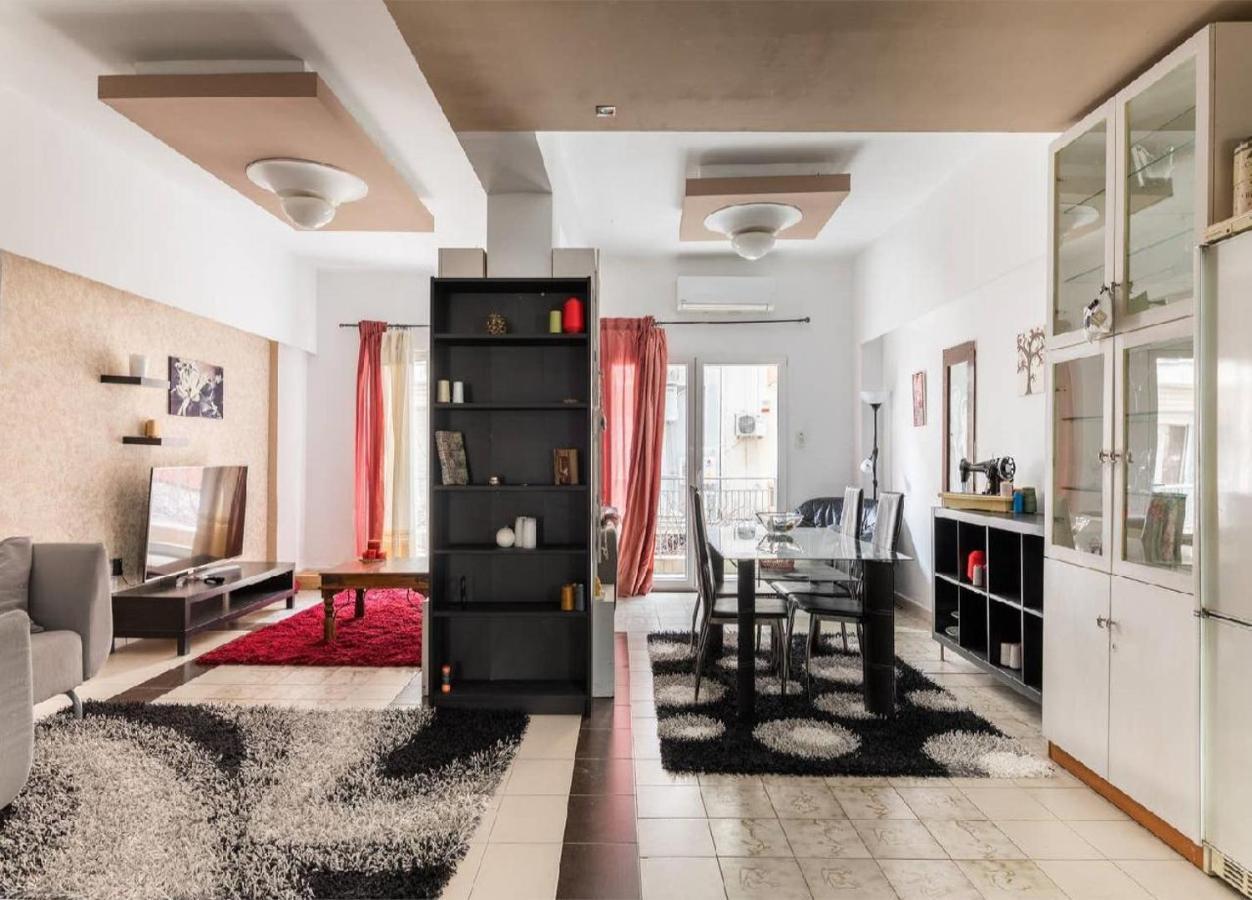 2Bd- Perfect Location With Square View Daire Selanik Dış mekan fotoğraf
