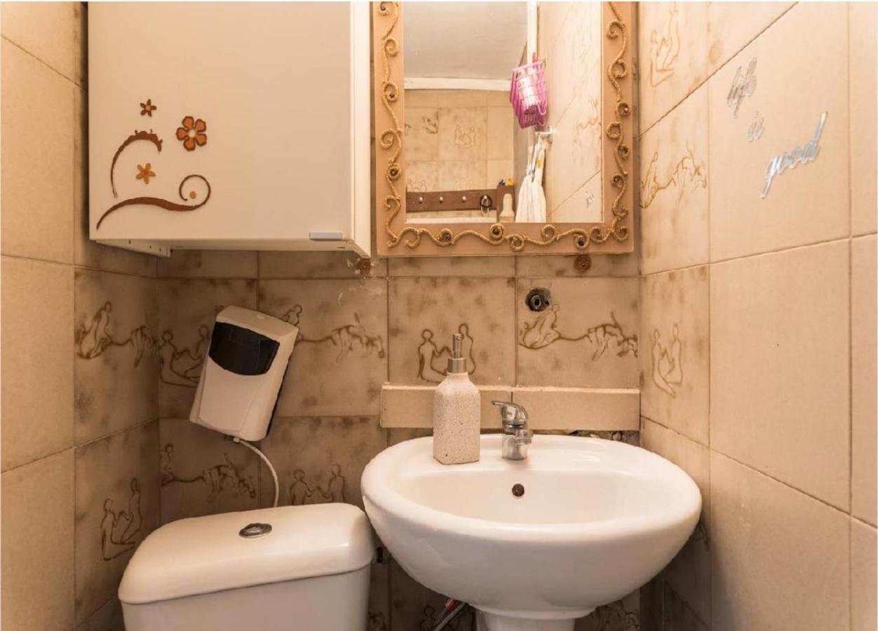 2Bd- Perfect Location With Square View Daire Selanik Dış mekan fotoğraf