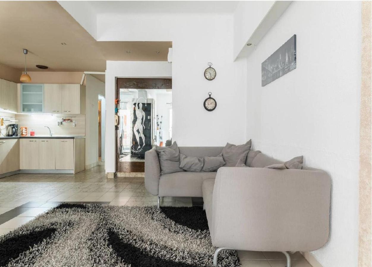 2Bd- Perfect Location With Square View Daire Selanik Dış mekan fotoğraf